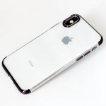 Elegance tanek silikonski ovitek za iPhone 11 Pro Max - prozoren s črnim robom